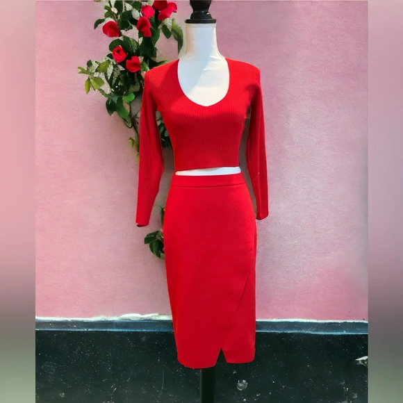 Happily grey classic two piece feminine red crop sweater midi skirt Bodycon set - Picture 4 of 16